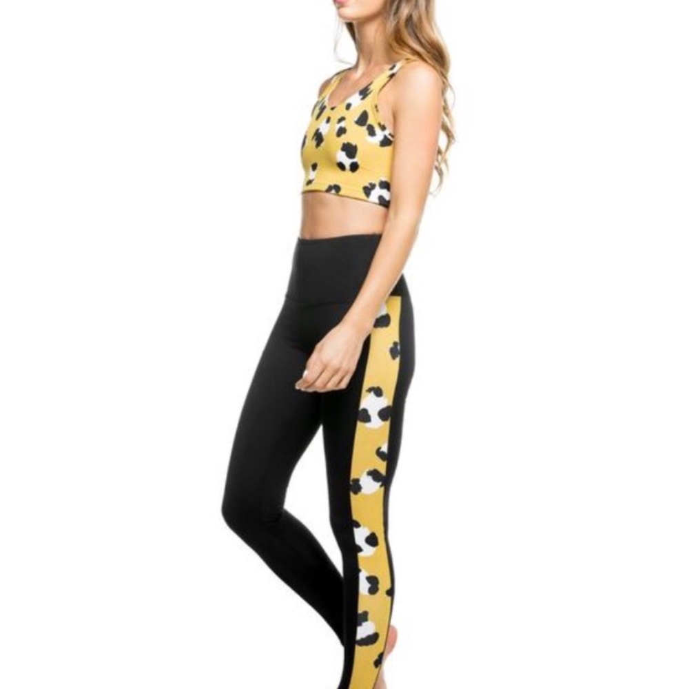 NEW wtag Strut This Exclusive Blue Cheetah Legging